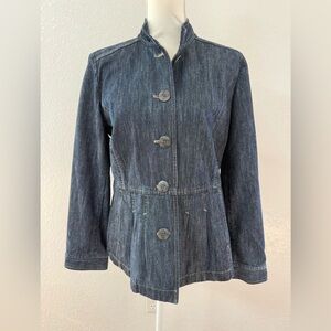 J. JILL women’s Blue pleated Button Denim  Jacket size 10 long sleeve mid-length